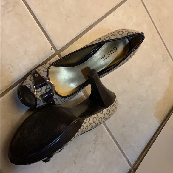 Heels - Picture 2 of 2